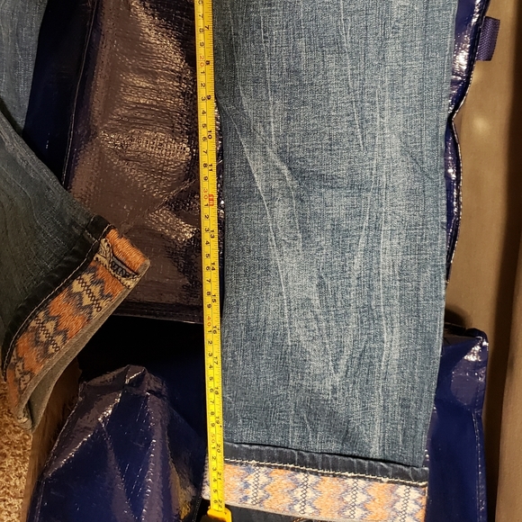 Miss Me Southwest Skinny Capri - Picture 4 of 4